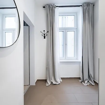 Zeus Design Viena