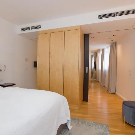 Rafael Kaiser - Premium Centre - Contactless 24h Check-in Apartment