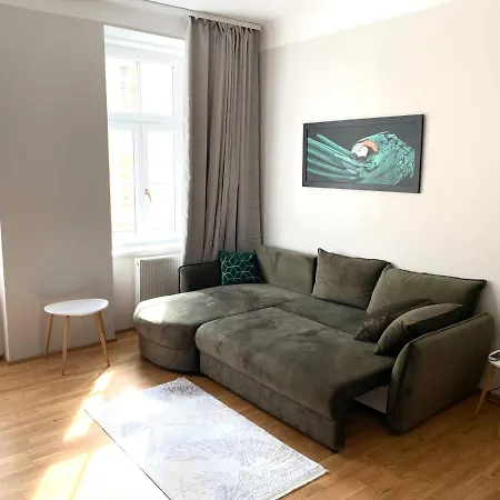 Premium Am Einsiedlerpark Vienna