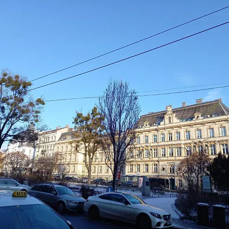 The For Artists Apartment Vienna