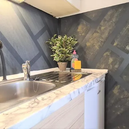 Apartment Wiener Buddha Style Flat With Inner Garden- Marzstrasse