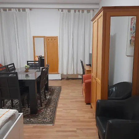 Schloessel 26/18 Apartment Vienna