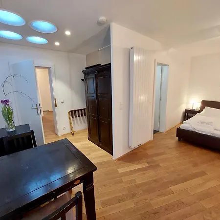 Vienna Studio Apartments * Vienna