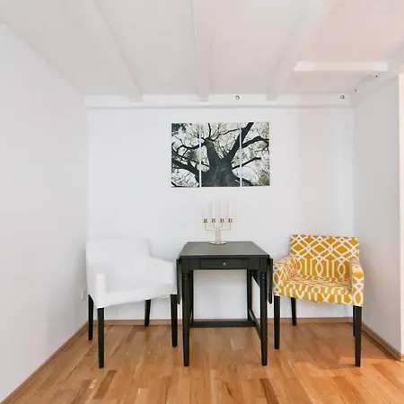 ⍟luxurious And Bright⍟ 5 Min Walk To City Center *