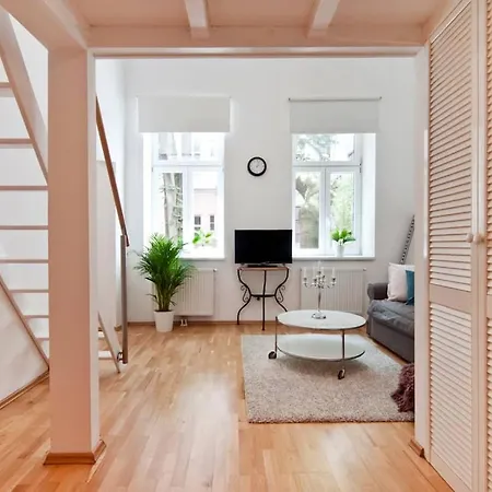 Apartment ⍟luxurious And Bright⍟ 5 Min Walk To City Center