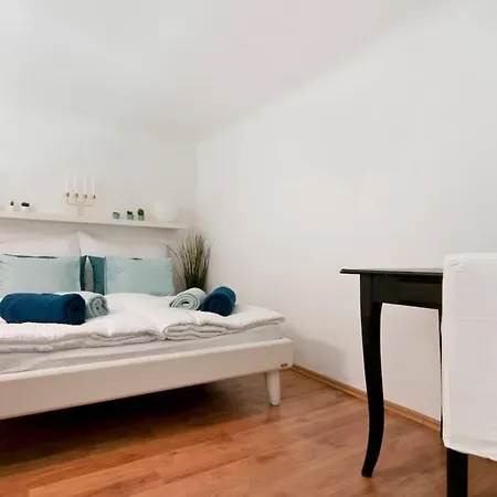 Apartment ⍟luxurious And Bright⍟ 5 Min Walk To City Center Vienna