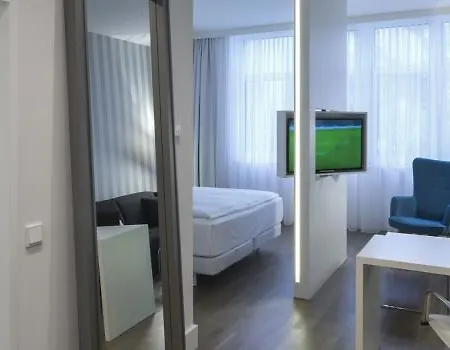 Hotel Nh Collection Zentrum 4*