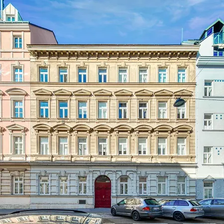 ⍟luxurious And Bright⍟ 5 Min Walk To City Center