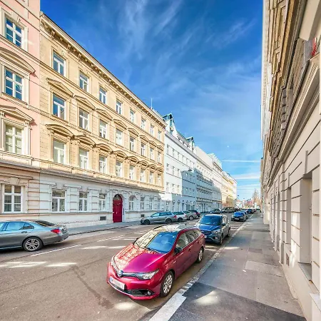 ⍟luxurious And Bright⍟ 5 Min Walk To City Center * Vienna