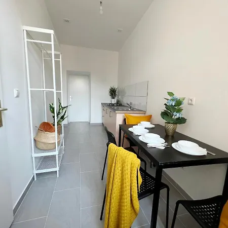 Time For Life Apartment *