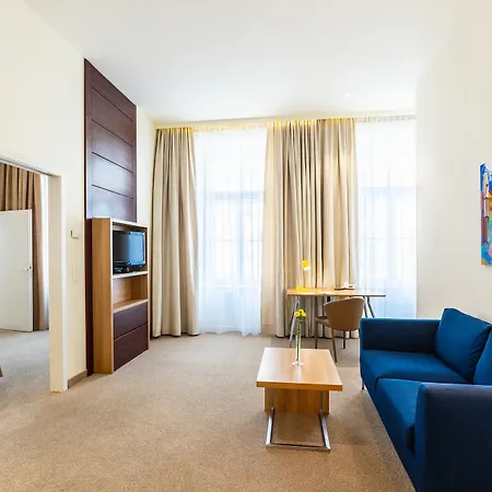 Hilight Suite Hotel