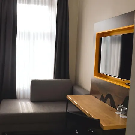 Westbahn Hotel