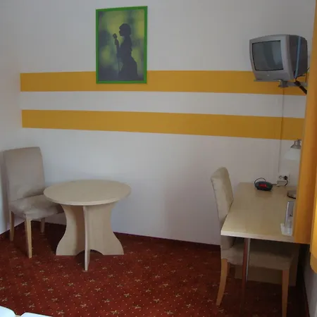 Lenas Donau 3*