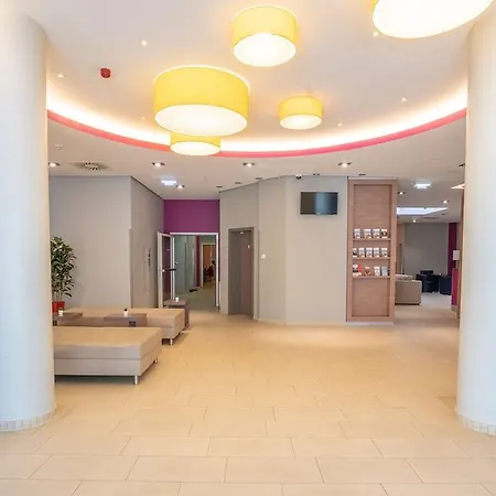 Orangerie Hotell 4*