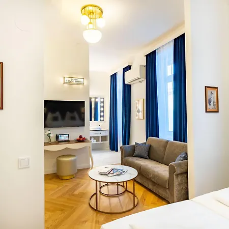 Theaterhotel & 4* Vienne