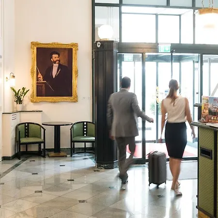 Johann Strauss Hotel