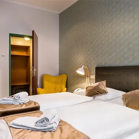 Hotel Yggotel Mejse 3*