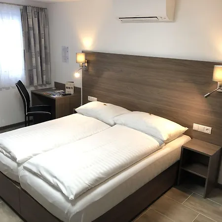 Koenig Hotel