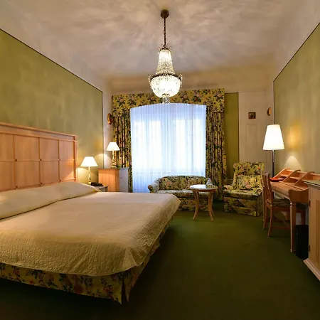 Koenig Von Ungarn Hotel Wenen