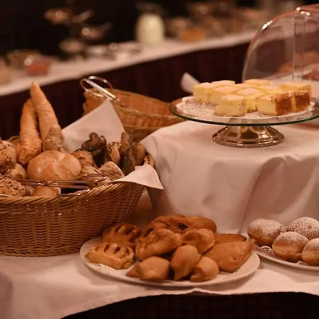Koenig Von Ungarn Hotel 4*