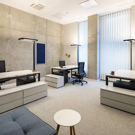 Adina Serviced 4* Wenen