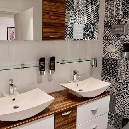 Vienna Studio Apartments