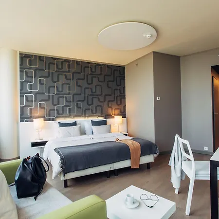 Hotel Harry's & Wien