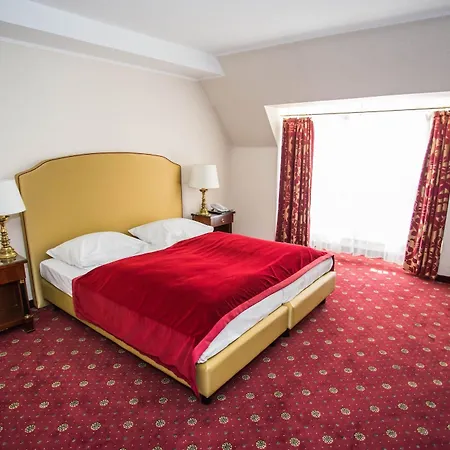 Palais Mailberger Hof 4*