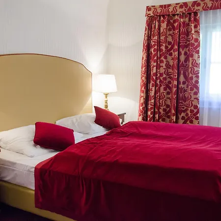 Palais Mailberger Hof 4*