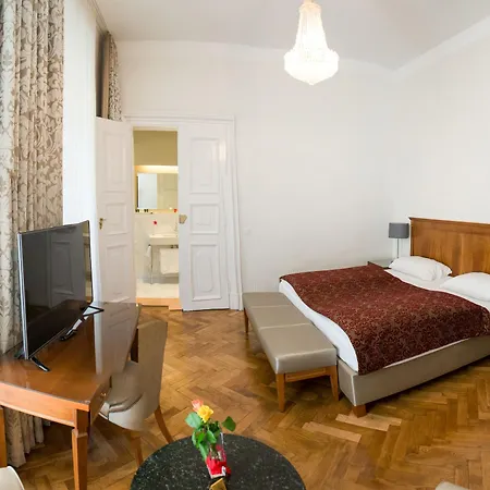Otel Palais Mailberger Hof 4*