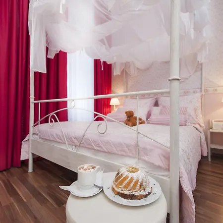 Boutique Kugel 3*