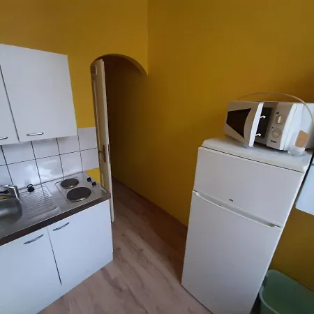 Vendégház Monterooms Schonbrunn Bécs