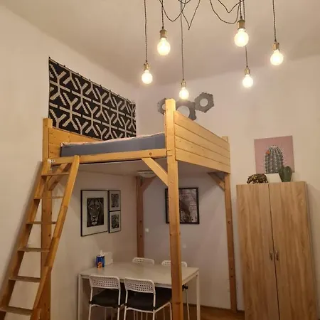 Demel Apartmán