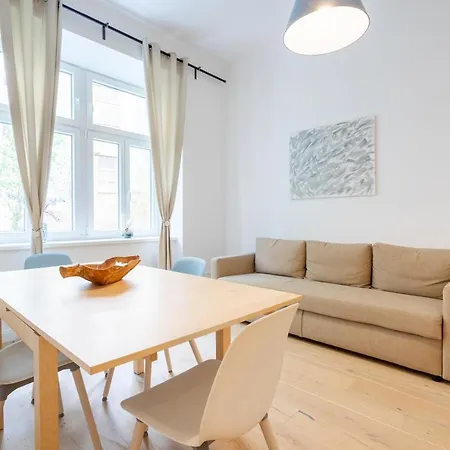 Cottageviertel - Stilvolles In Parknahe *