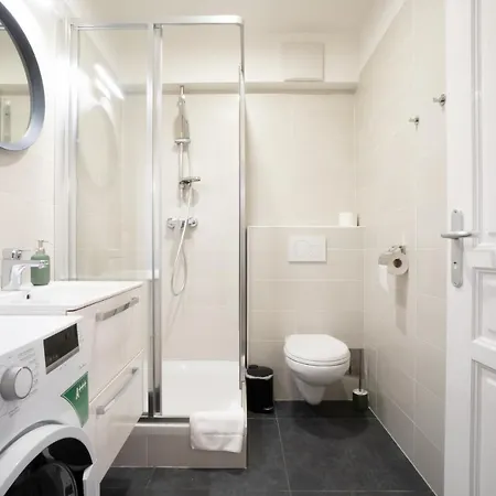 Apartment Bright Boutique Located 15 Min From Stephansdom Vienna