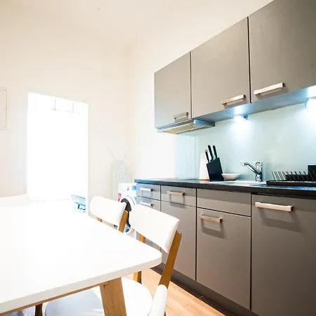 Apartment Bright Boutique Located 15 Min From Stephansdom *