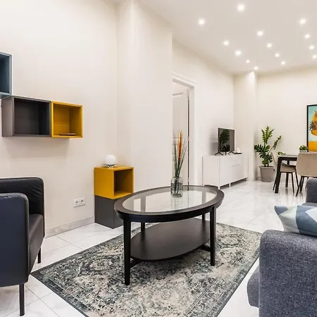 Spacious 2 Bedroom Nearby Center Apartment Vienna