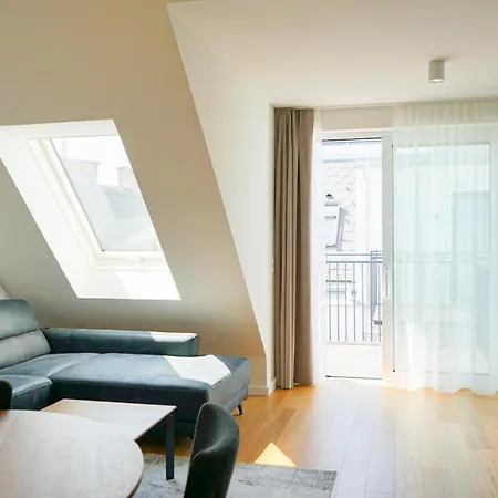 Nadland B61 Wien