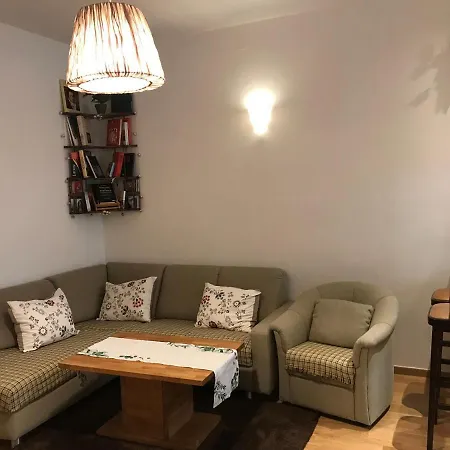 Apartment Near Schoenbrunn And Downtown *