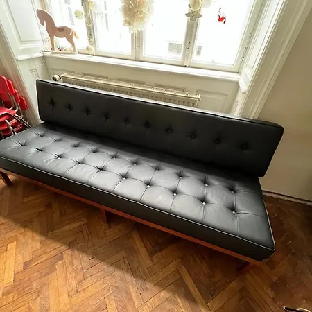 Apartment The For Artists *