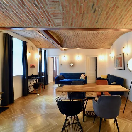 Your Stylish Basement Loft Close To Schonbrunn Vienna