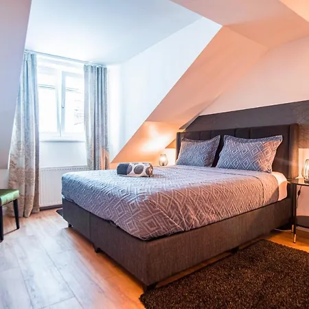 Apartment Royal Haus Des Meeres Vienna