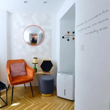 Apartment Your Stylish Basement Loft Close To Schonbrunn Vienna