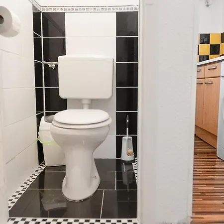 Vivid King Bed - 12 Minutes From Center Apartment Vienna