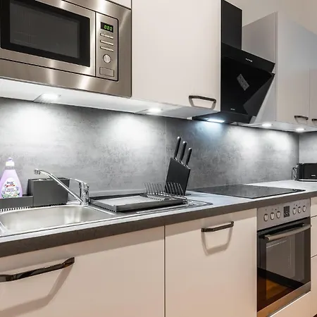 Trendy With - Smart Tv, Coffee Machine In Meidling * Vienna