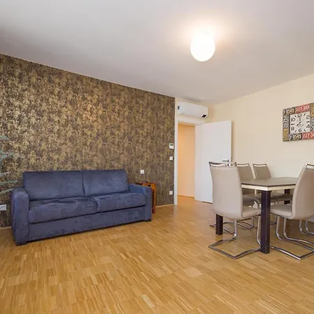 Linzerstrasse Apartment Vienna