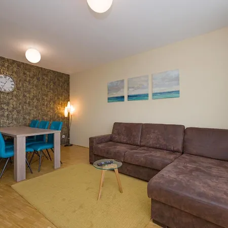 Linzerstrasse Apartmán *