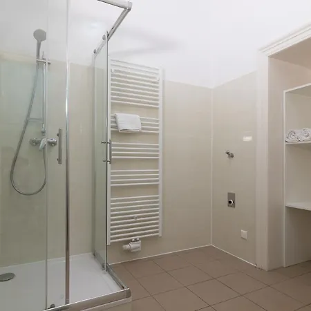 Apartment Spacious 2 Bedrooms In 4th District Near Karlskirche *