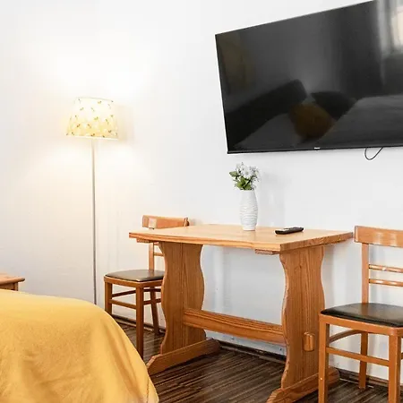 Apartment Vivid King Bed - 12 Minutes From Center *