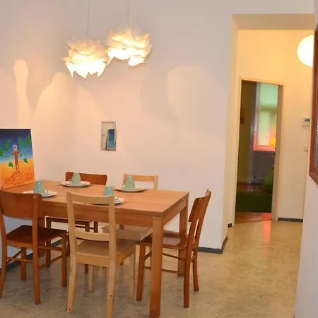 1090 Apartmán *